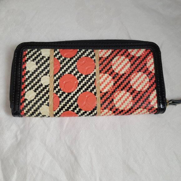 Nine West Wallet Clutch Zipper embossed 3/4 zip organizer retro geometric - Picture 4 of 5